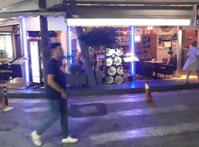 As 14 Apartment Rhodes City