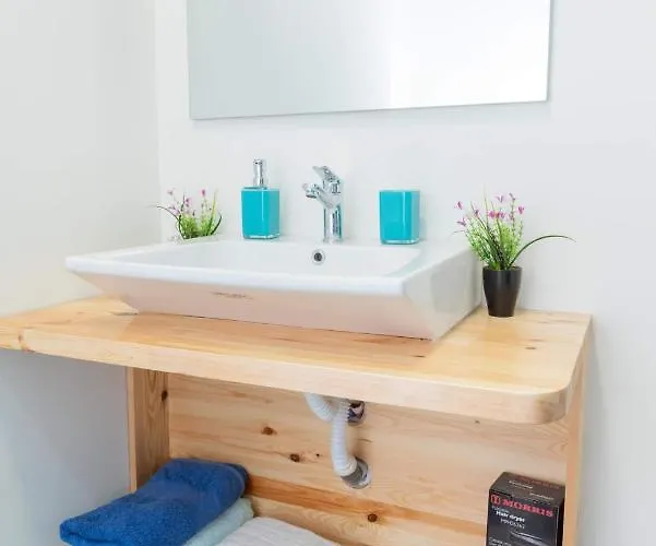 As 14 Apartment Rhodes City